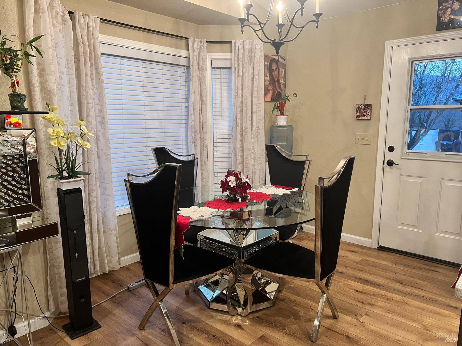 Clearlake Oaks, CA 95423,14243 Tomalee LN