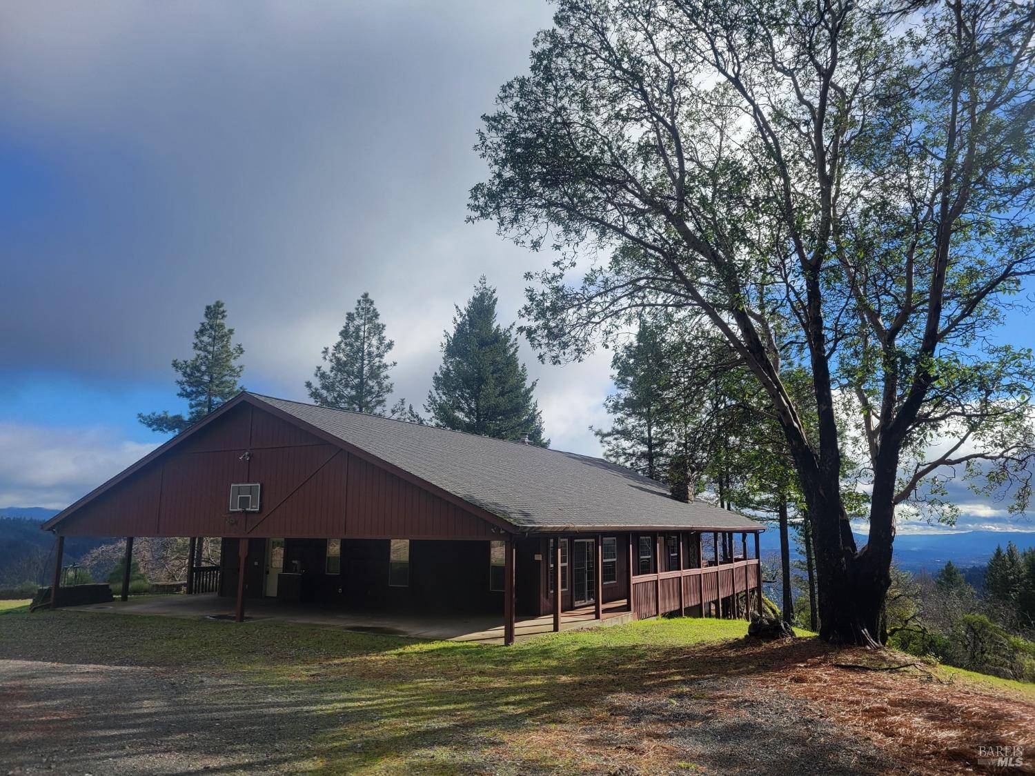 Willits, CA 95490,7400 Ridgewood RD