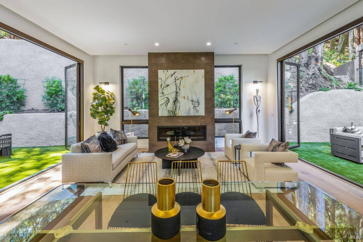 Mill Valley, CA 94941,5 Tartan RD