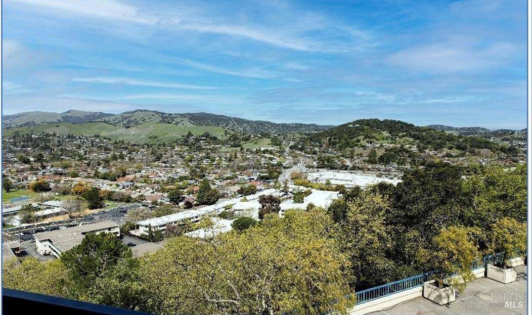 San Rafael, CA 94903,100 Thorndale DR 360