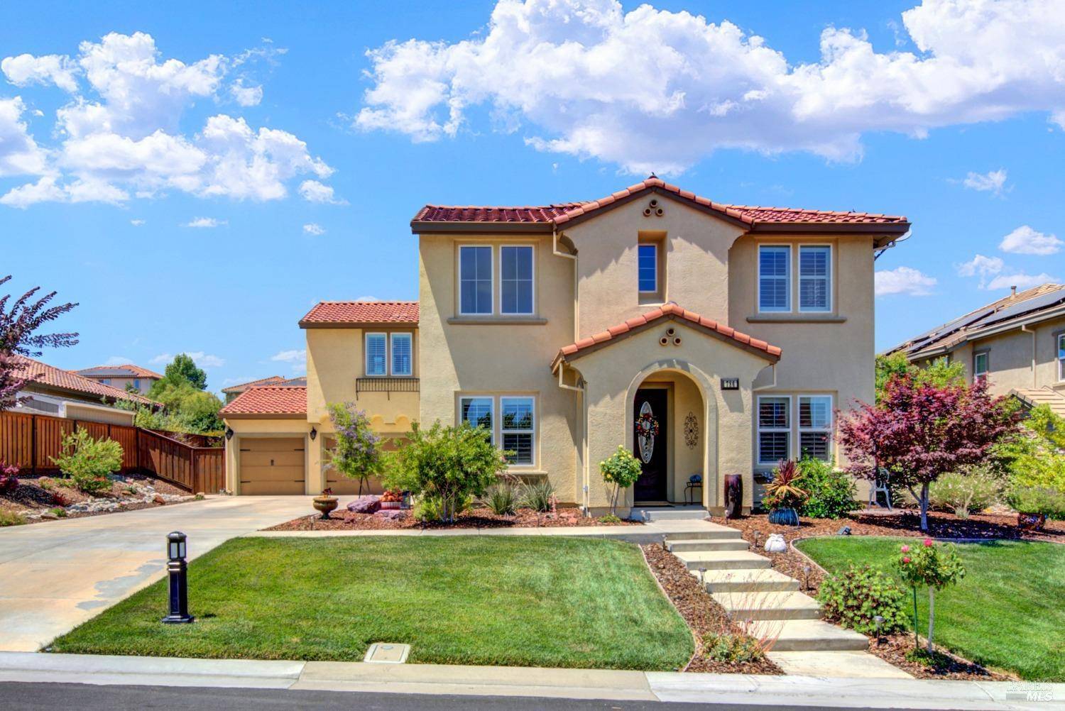 Vacaville, CA 95688,786 Elderberry LOOP