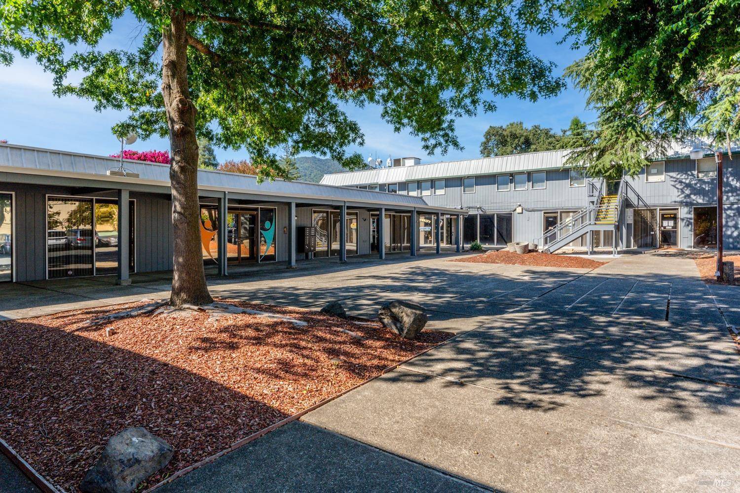 Ukiah, CA 95482,776 S State ST