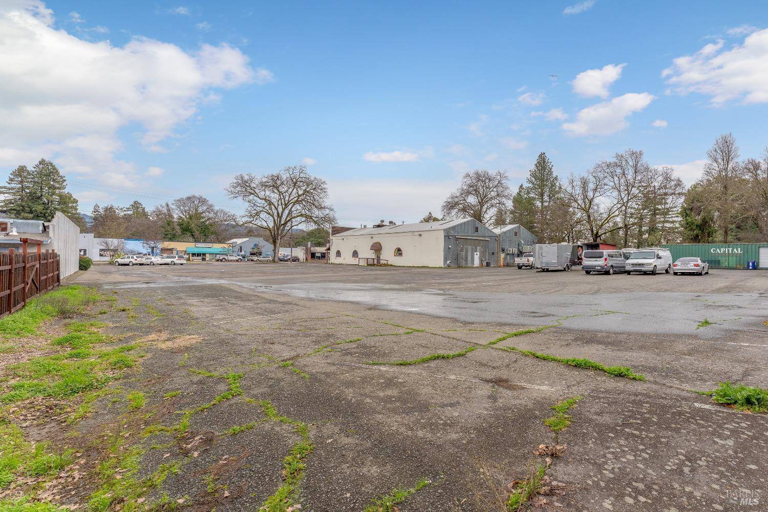 Ukiah, CA 95482,744 N State ST