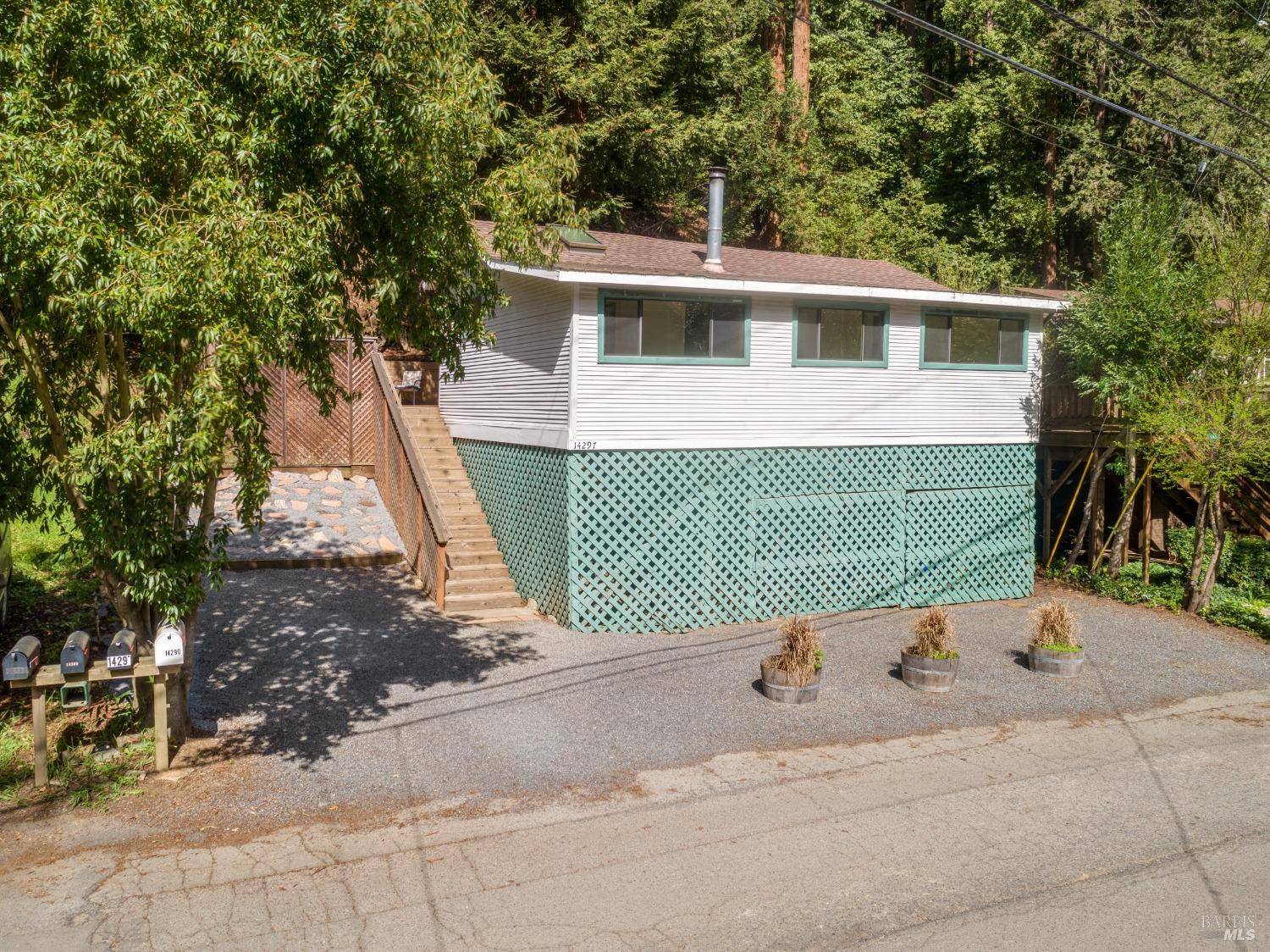 Guerneville, CA 95446,14297 Old Cazadero RD