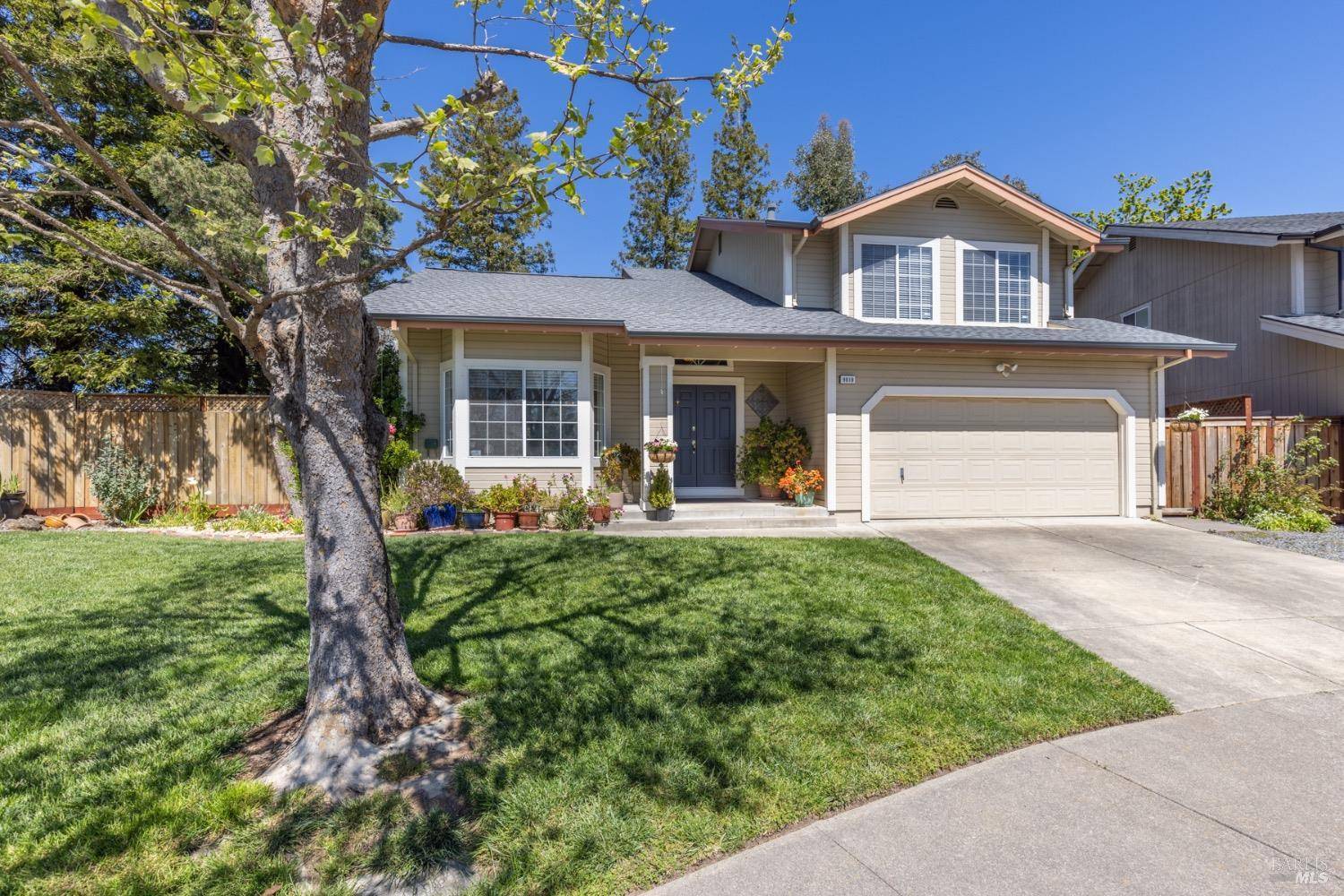 Windsor, CA 95492,9819 Rosina CT