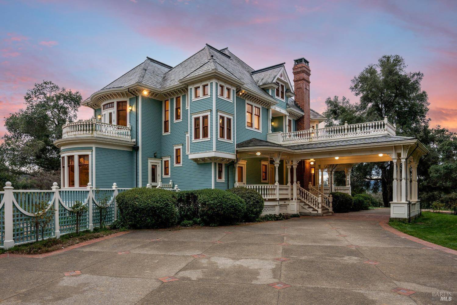 Redwood Valley, CA 95470,11535 East RD