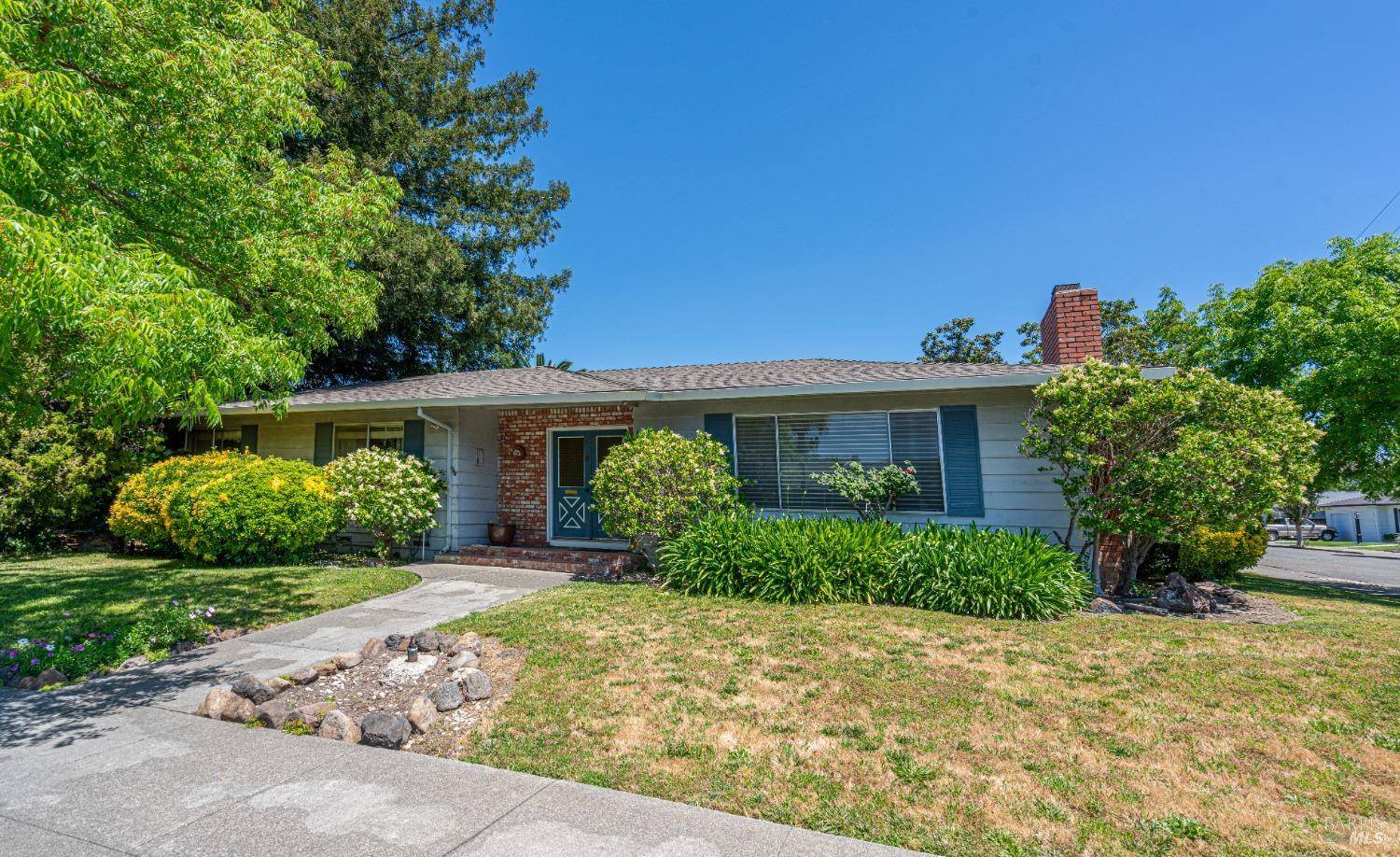 Santa Rosa, CA 95404,3957 Shadowhill DR