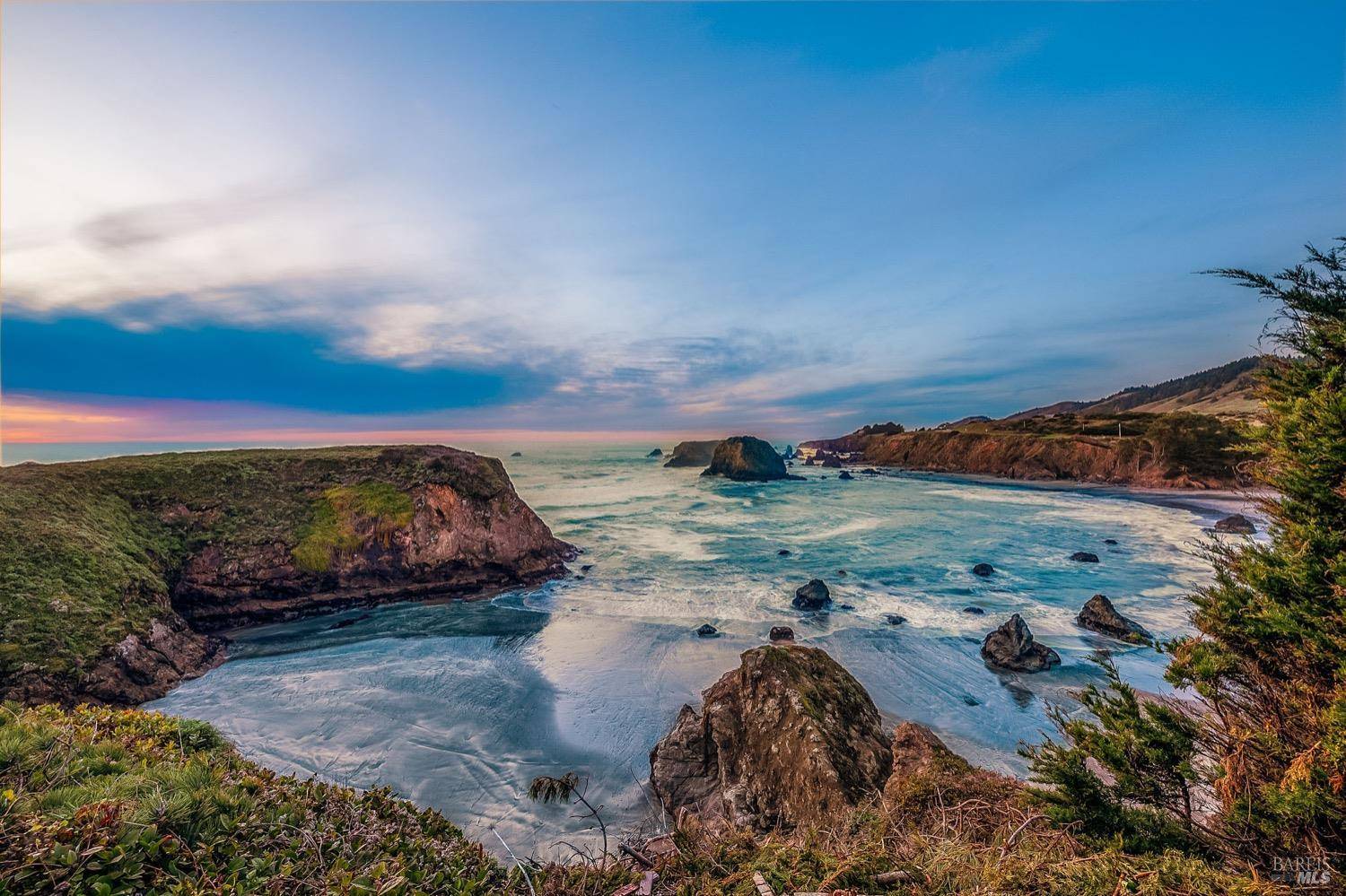 Fort Bragg, CA 95437,30290 N Highway 1