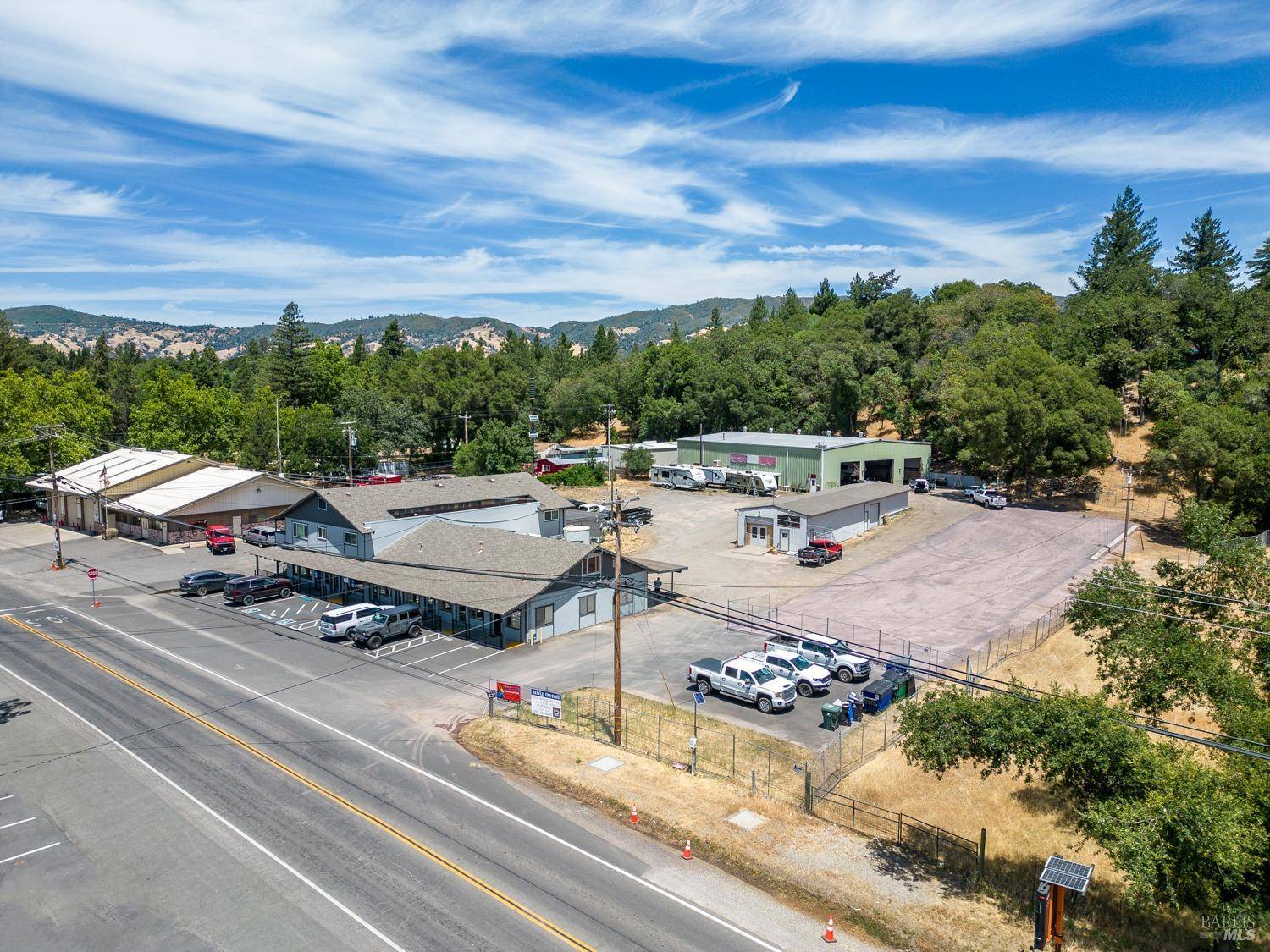 Redwood Valley, CA 95470,8479 East RD