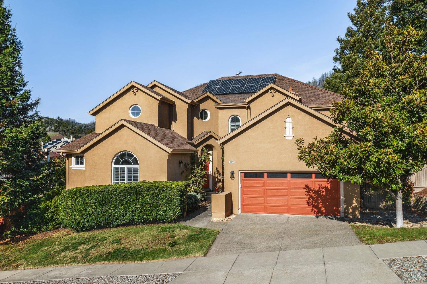 Santa Rosa, CA 95409,5877 Mountain Hawk DR