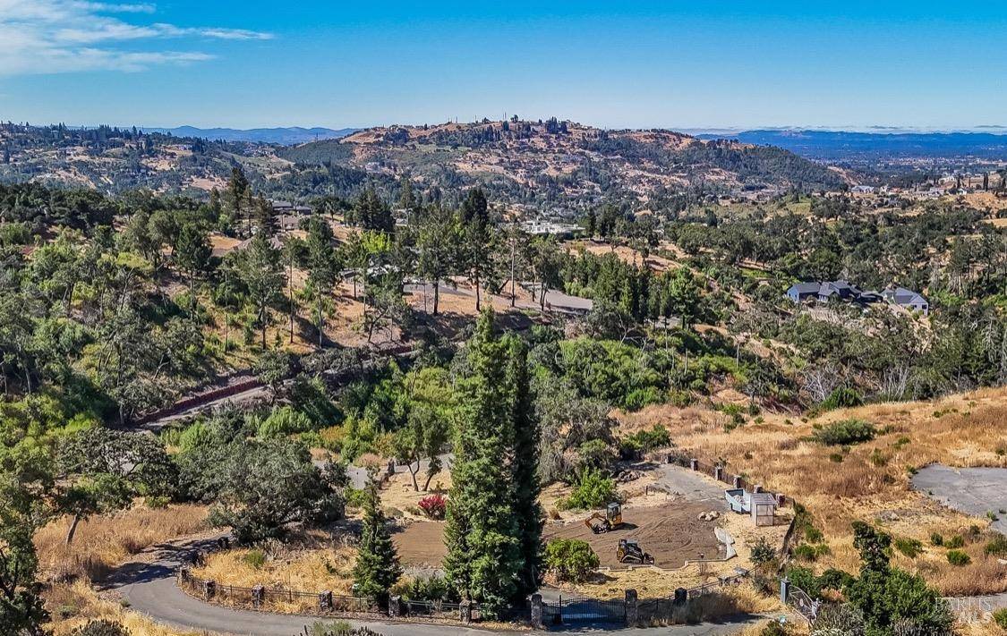 Santa Rosa, CA 95404,1777 Crystal Springs CT