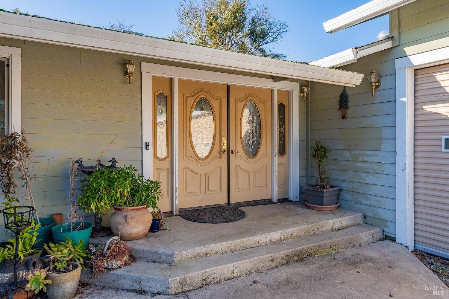 Willits, CA 95490,Address not disclosed