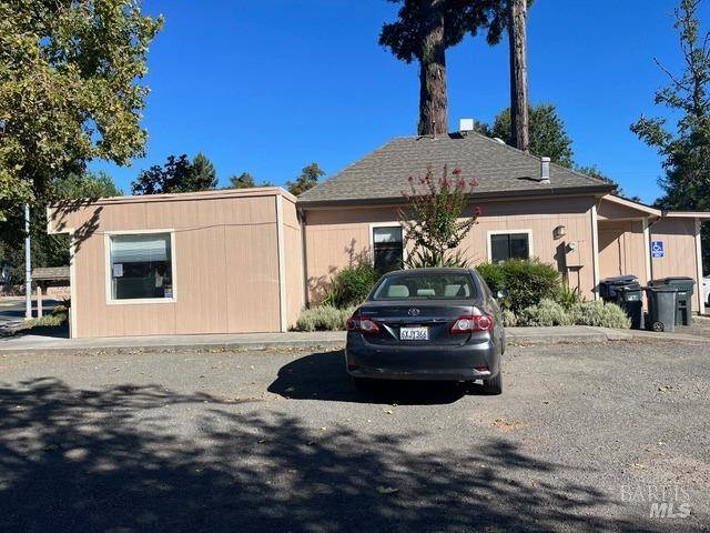 Willits, CA 95490,733 S Main ST