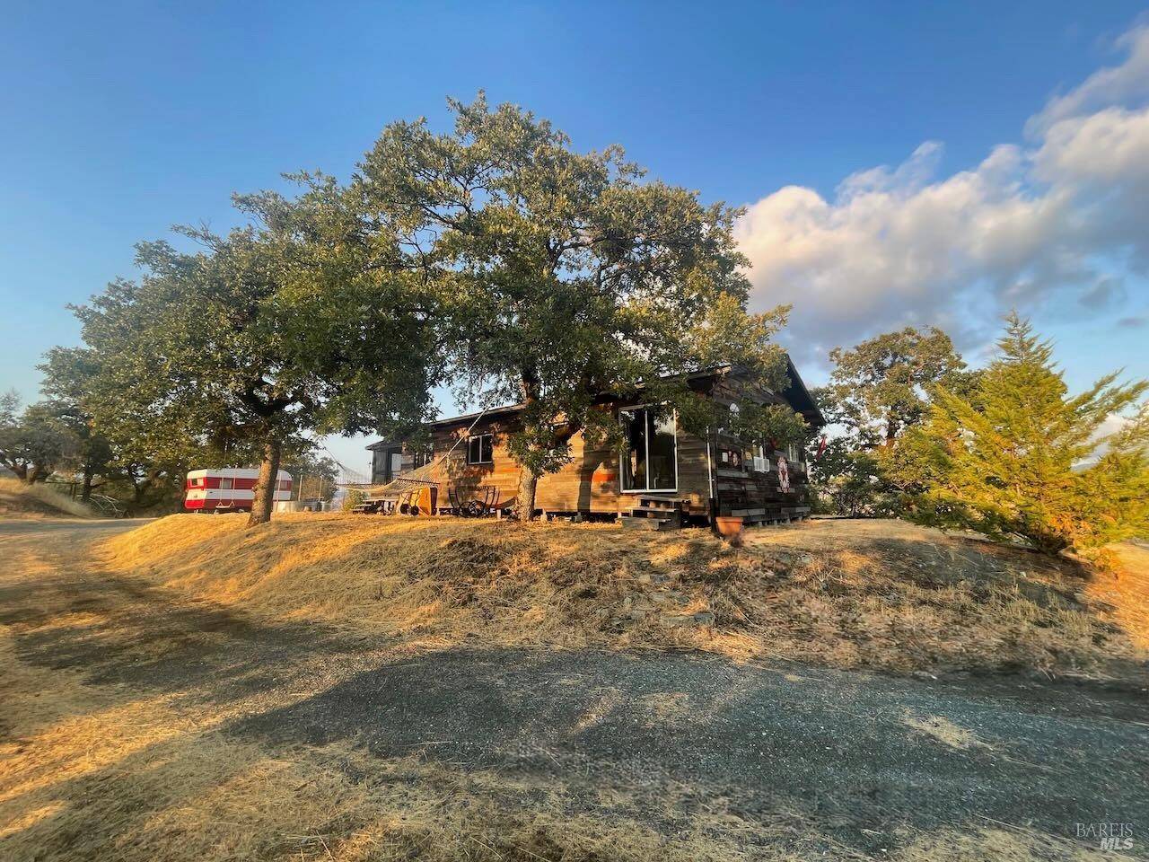 Laytonville, CA 95454,56801 Registered Guest RD