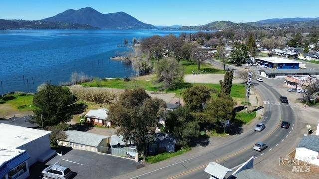 Clearlake, CA 95422,14430 Lakeshore DR