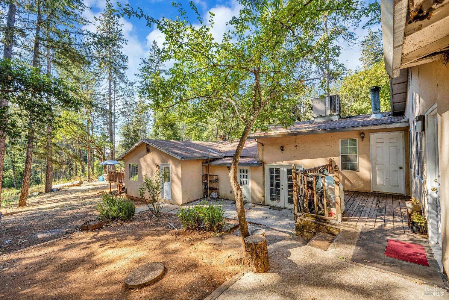 Angwin, CA 94508,400 Howell Mountain RD