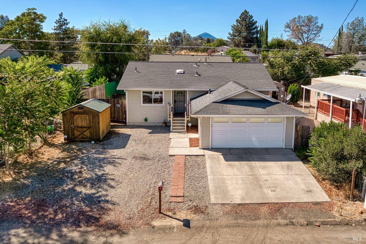 Clearlake, CA 95422,3593 Peony ST