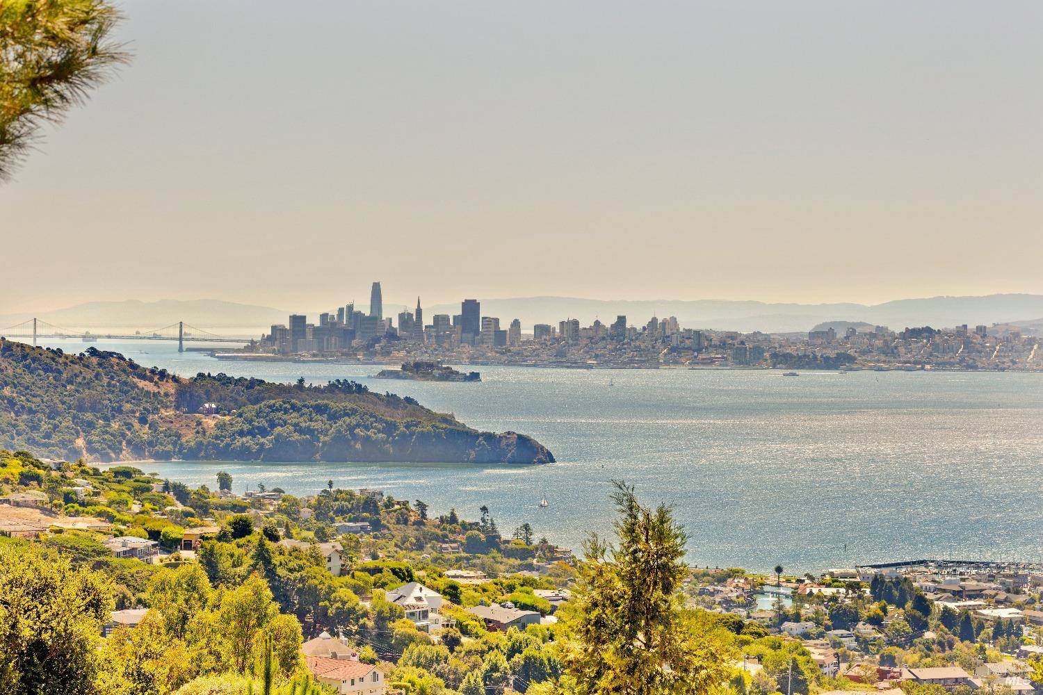 Tiburon, CA 94920,107 Mount Tiburon RD