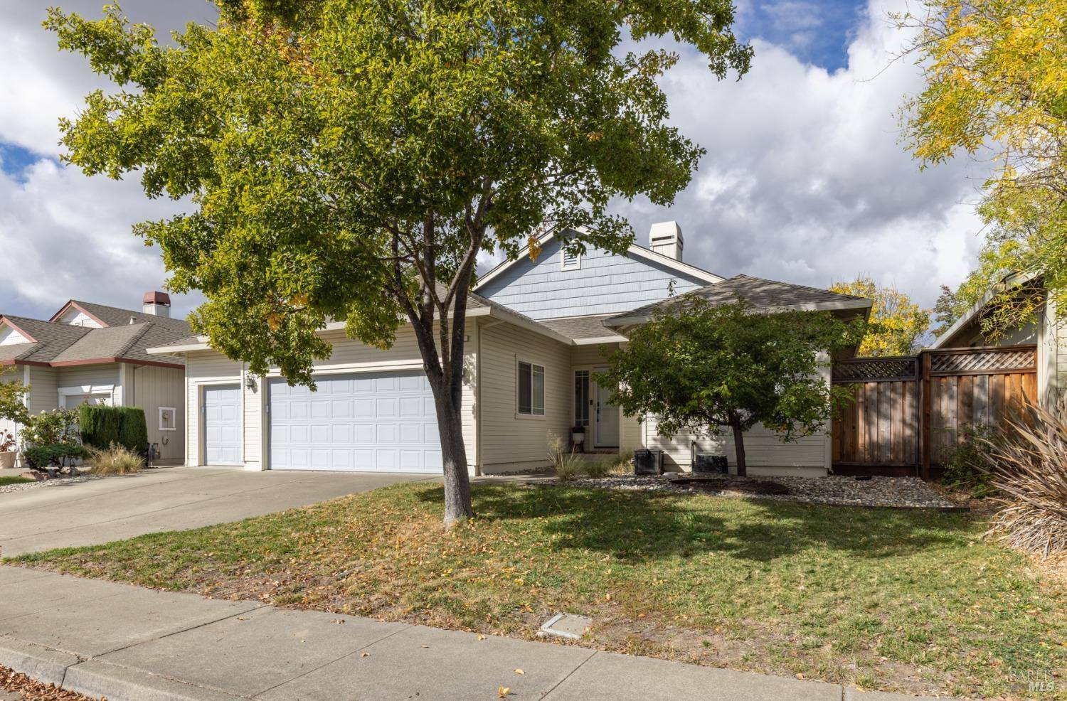 Windsor, CA 95492,186 Fulton PL