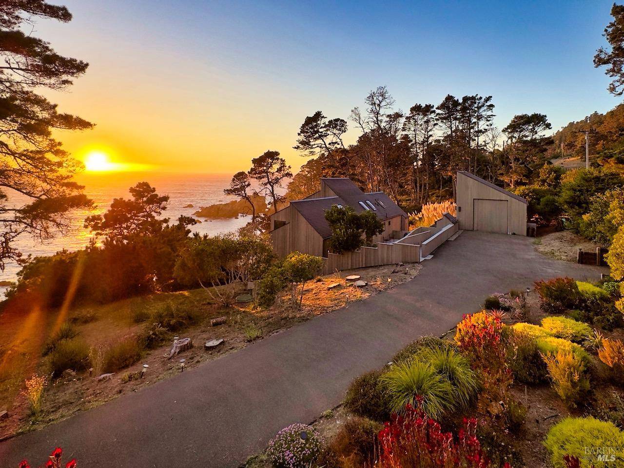 The Sea Ranch, CA 95497,33755 Yardarm DR 15-1