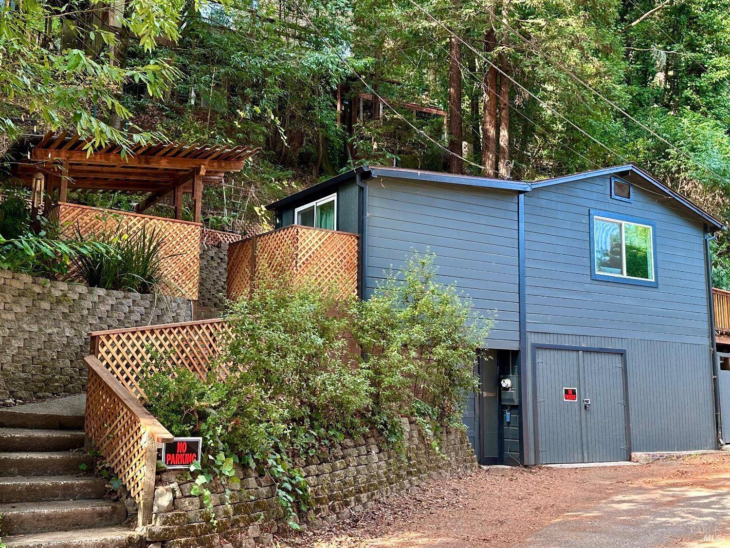 Guerneville, CA 95446,13931 Fern RD