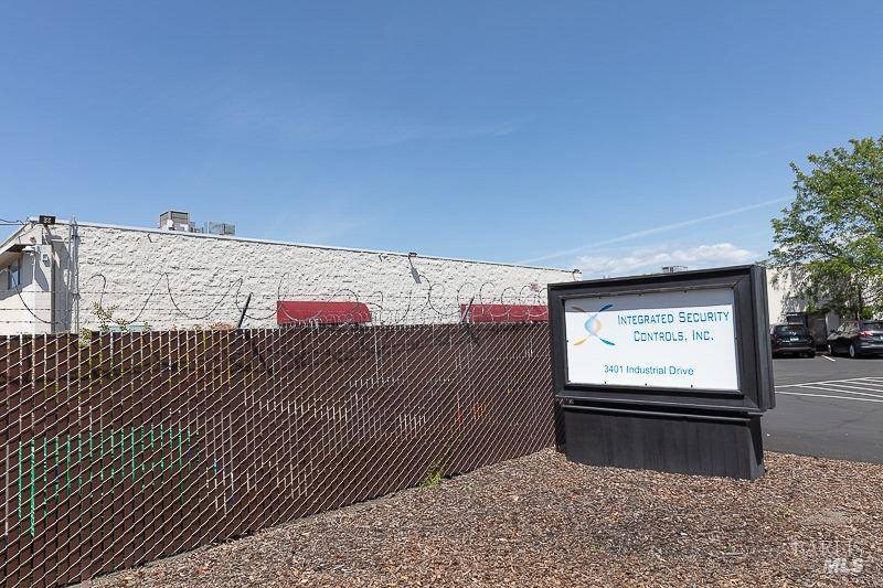 Santa Rosa, CA 95403,3401 Industrial DR #3407