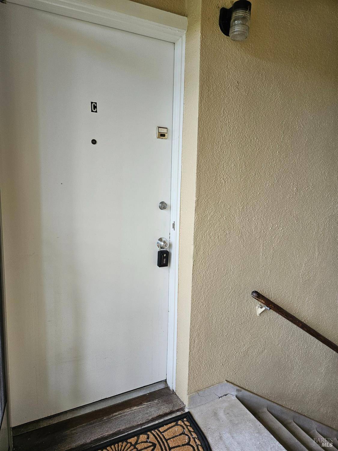 San Rafael, CA 94903,1056 Los Gamos RD C
