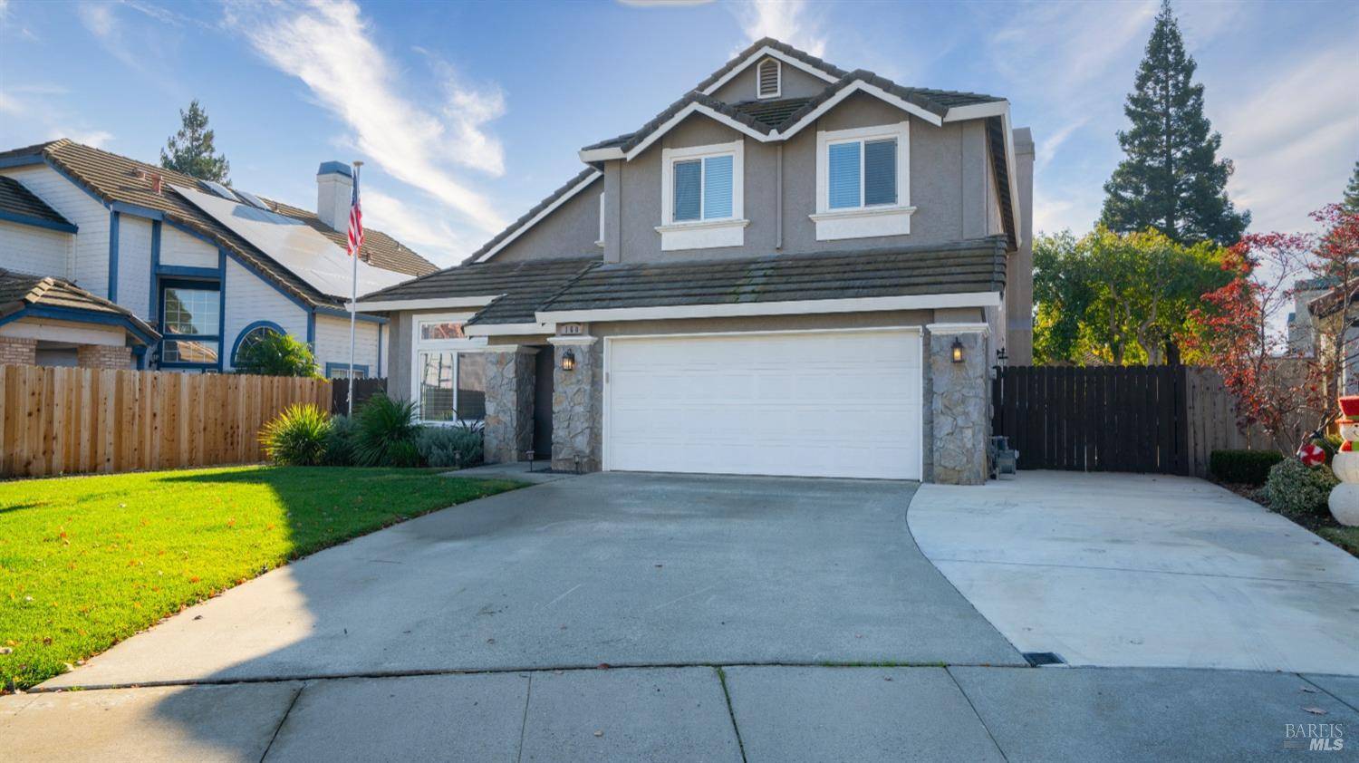 Vacaville, CA 95687,160 Oak Creek CT