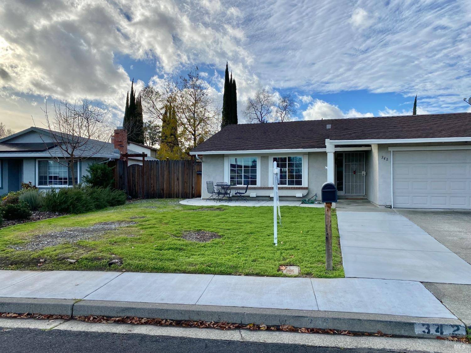 Vacaville, CA 95687,342 Lance DR