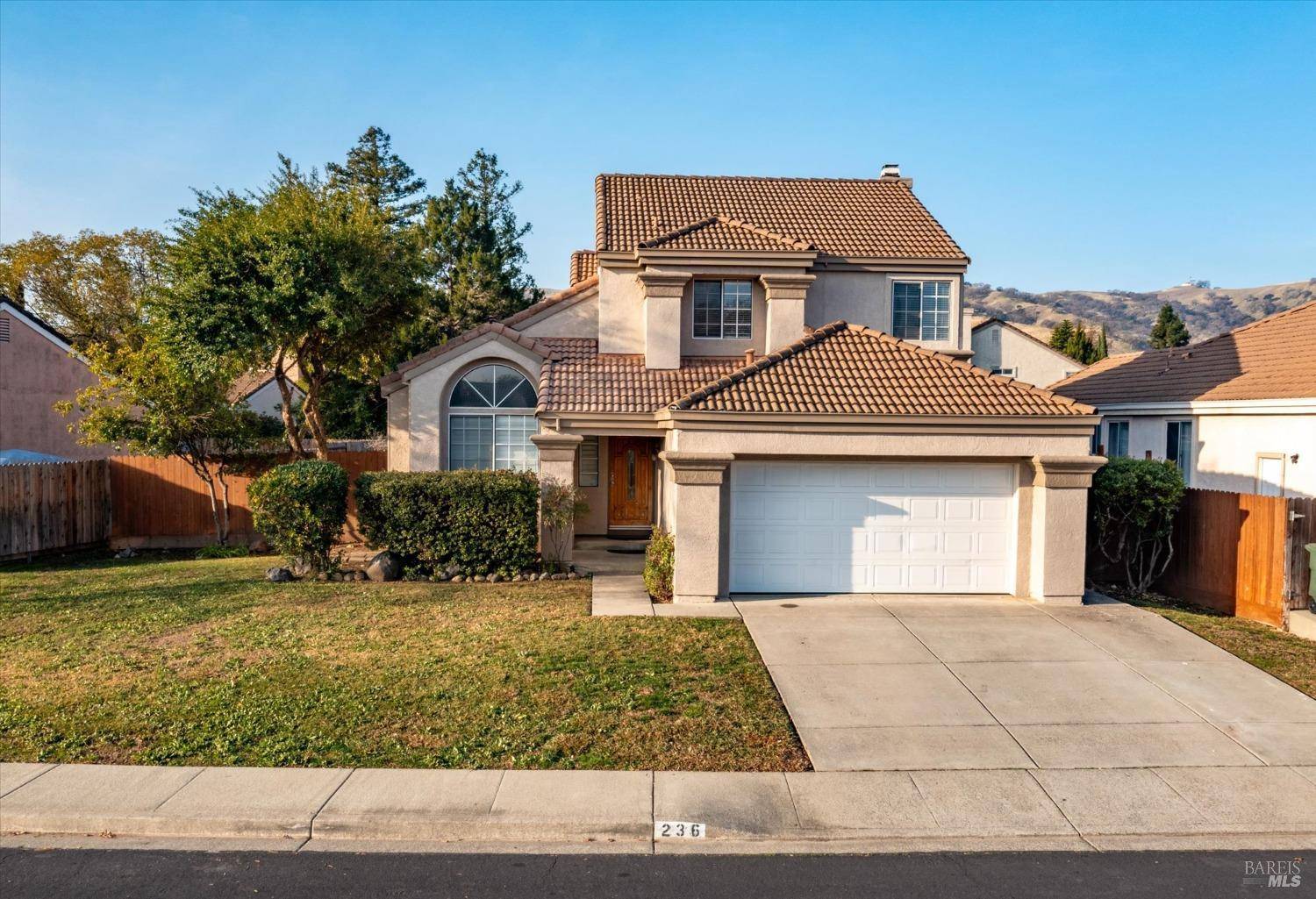 Vacaville, CA 95687,236 Laurelwood WAY