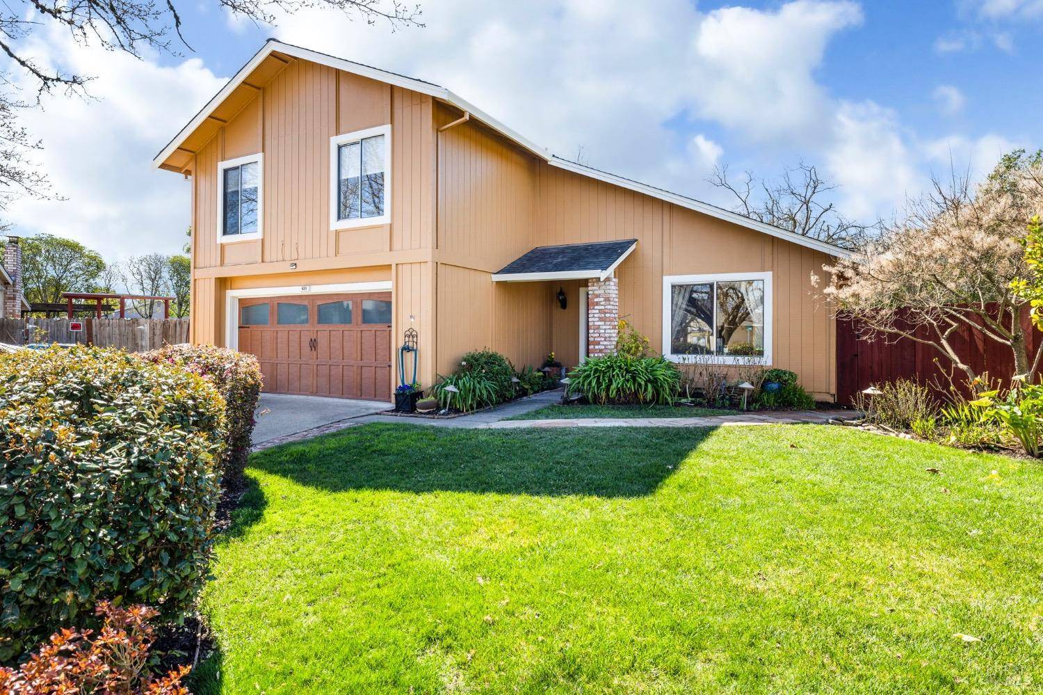 Santa Rosa, CA 95401,423 Tracy AVE