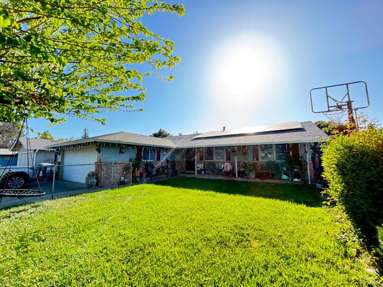 Vacaville, CA 95687,112 Clark WAY