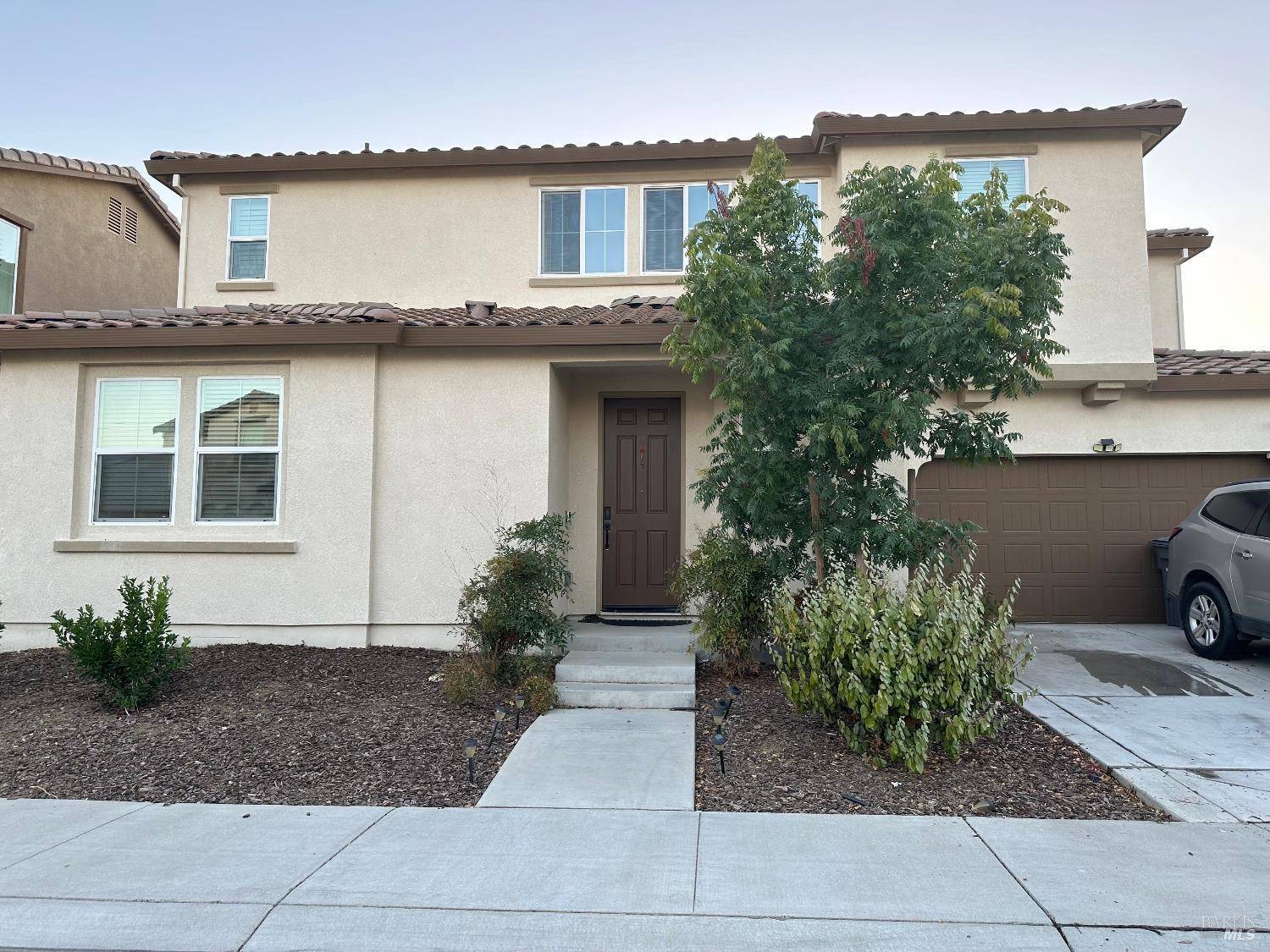 Vacaville, CA 95687,736 Iris DR