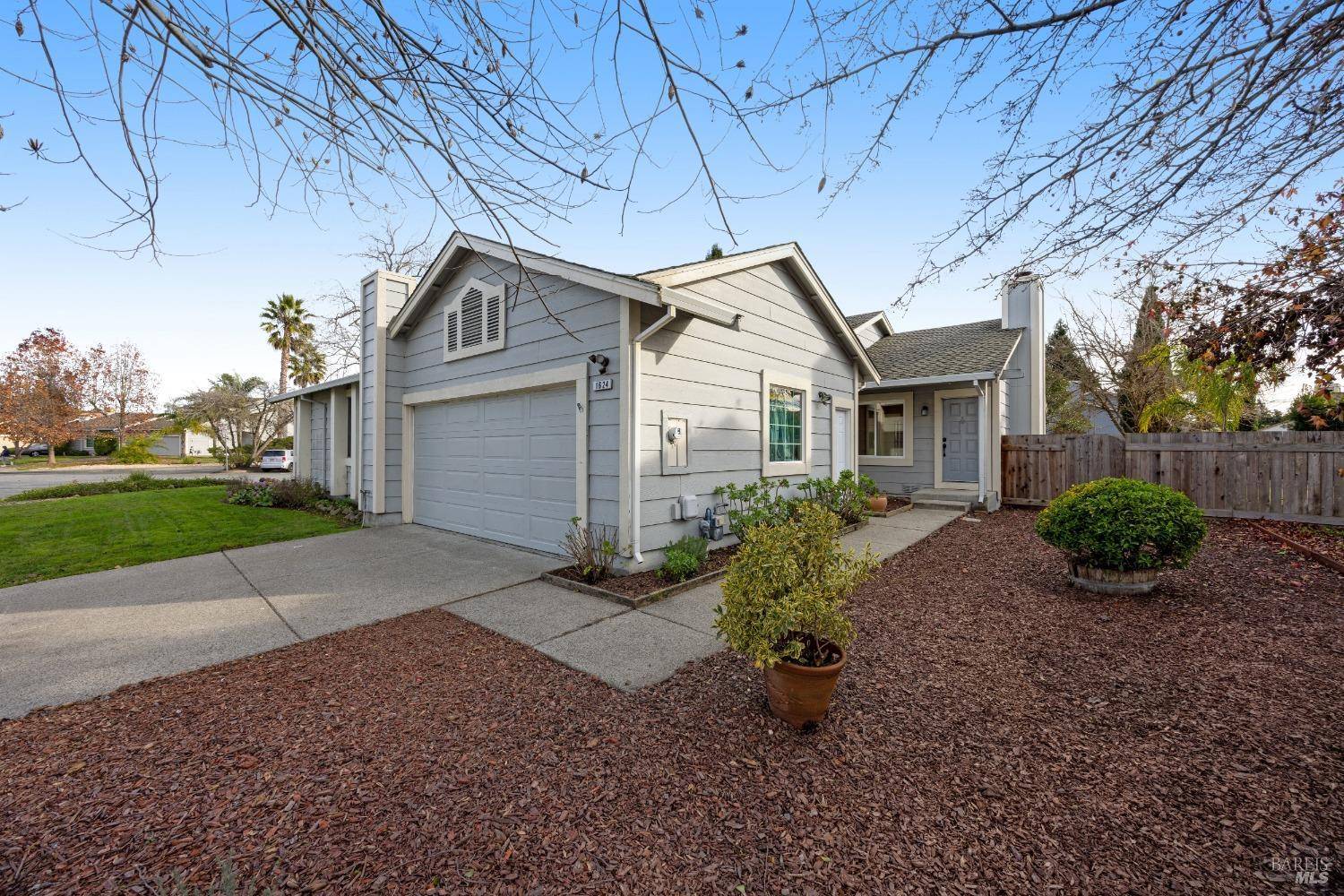 Petaluma, CA 94954,1624 Northstar DR