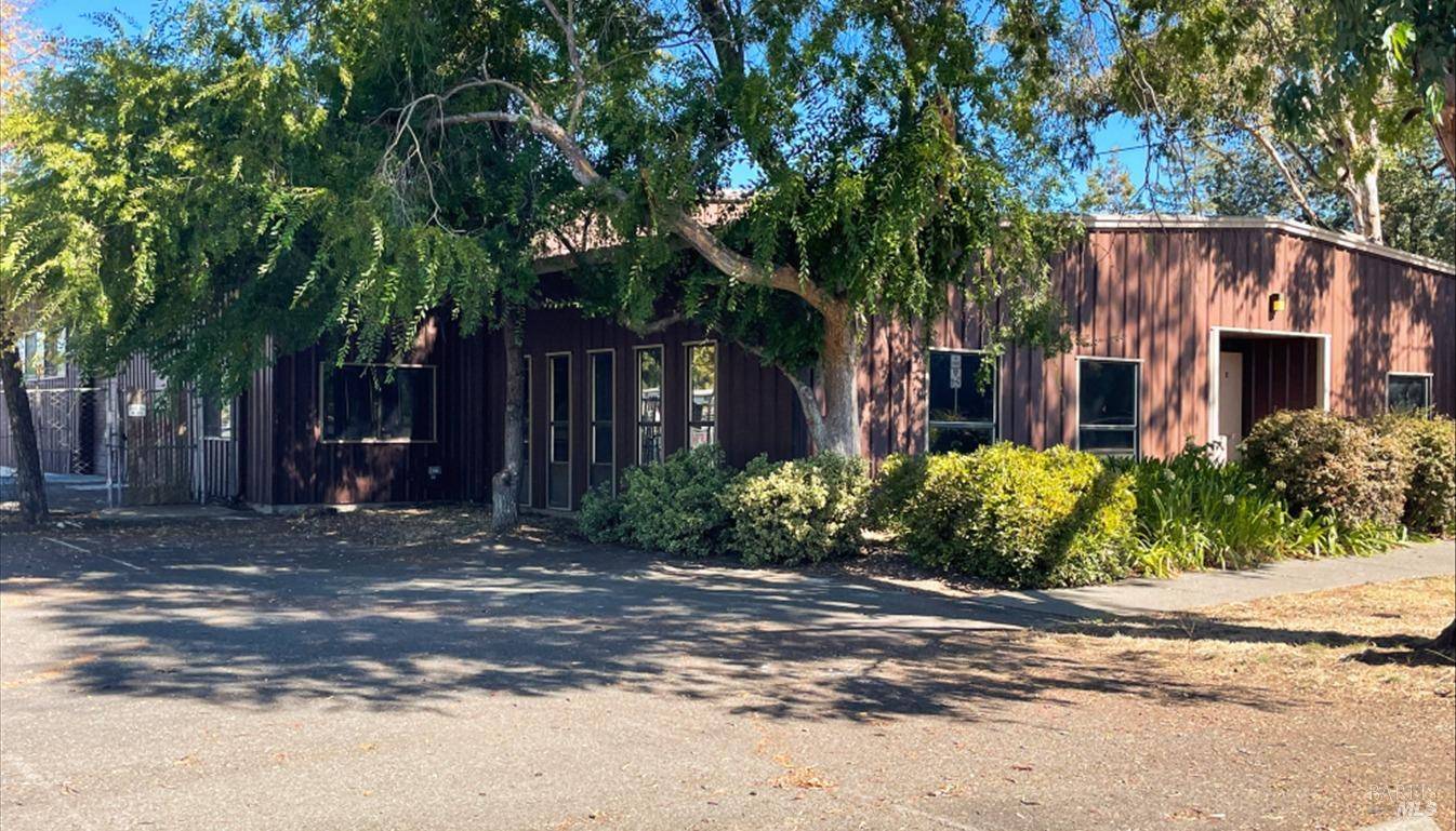 Santa Rosa, CA 95407,11 W Barham AVE