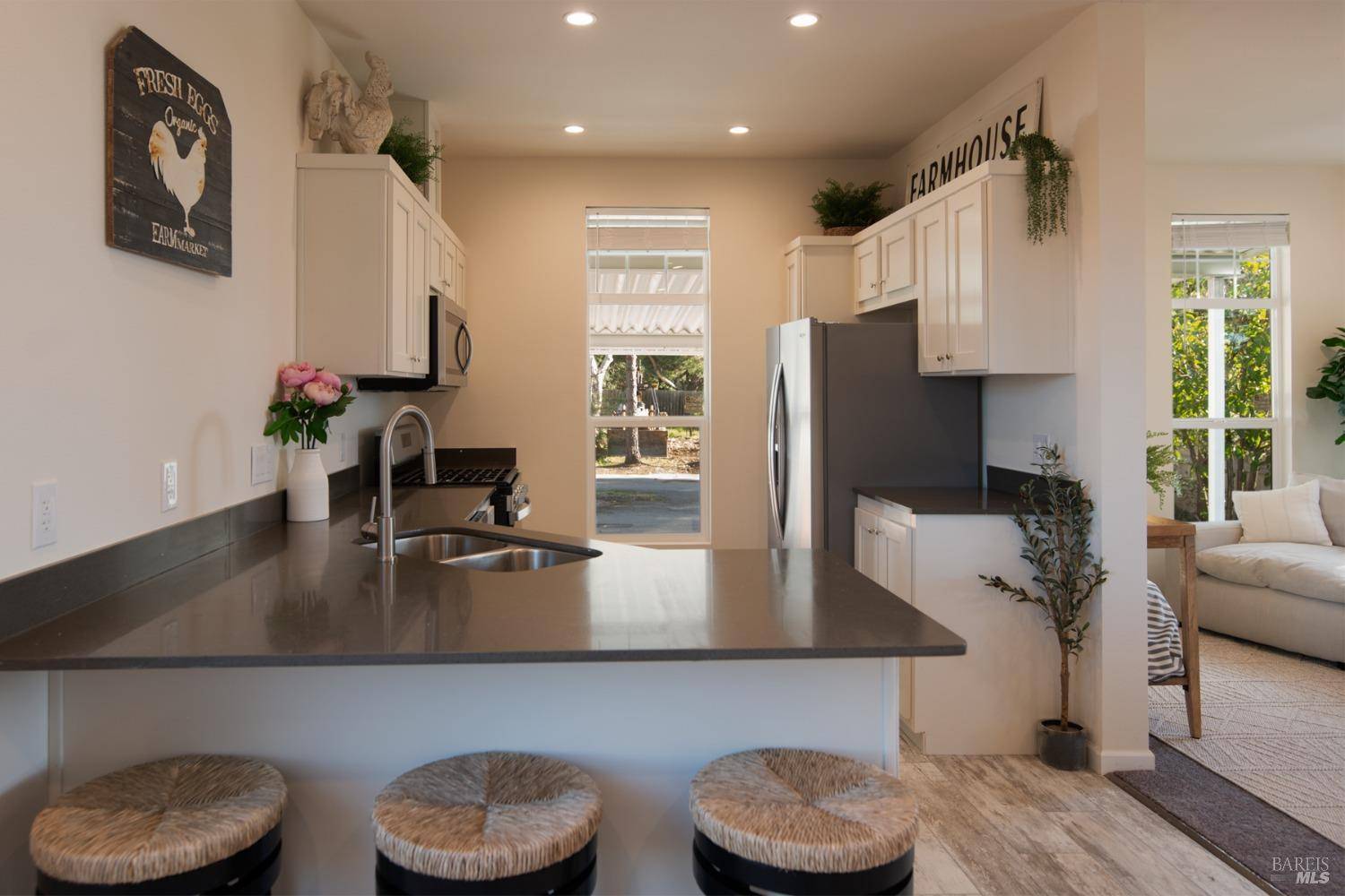 Cloverdale, CA 95425,890 Rockwell RD 7