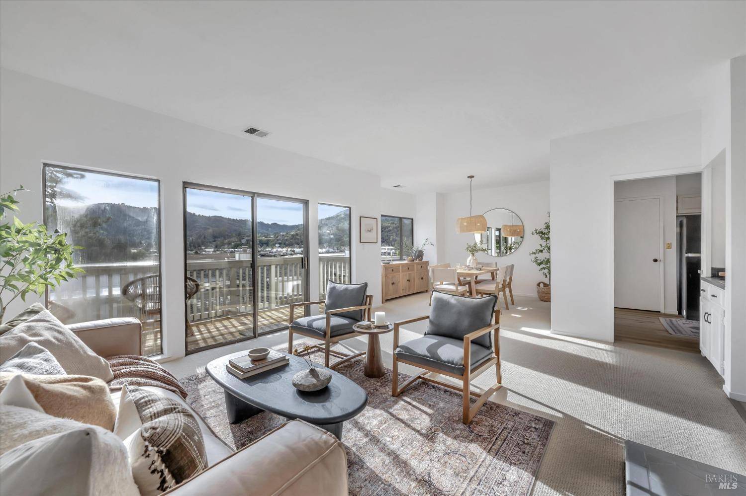 Greenbrae, CA 94904,505 S Eliseo DR