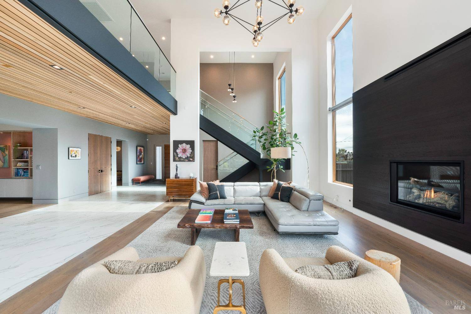 Healdsburg, CA 95448,991 Grove ST