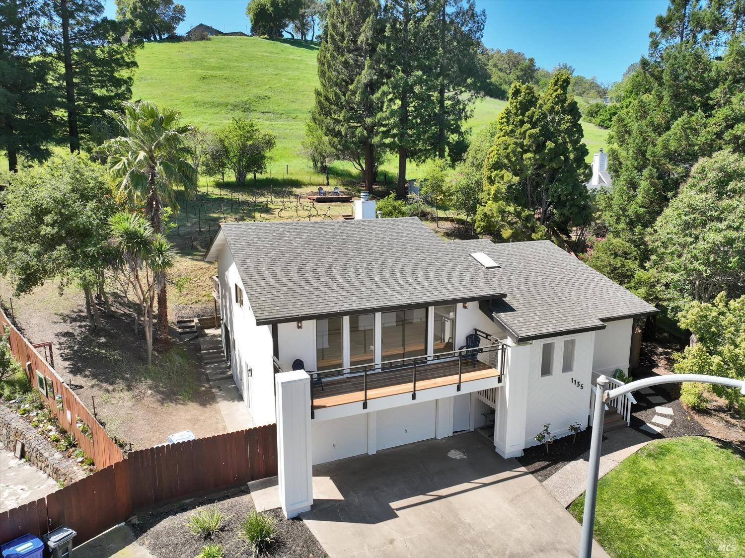 Napa, CA 94558,1135 Estates DR