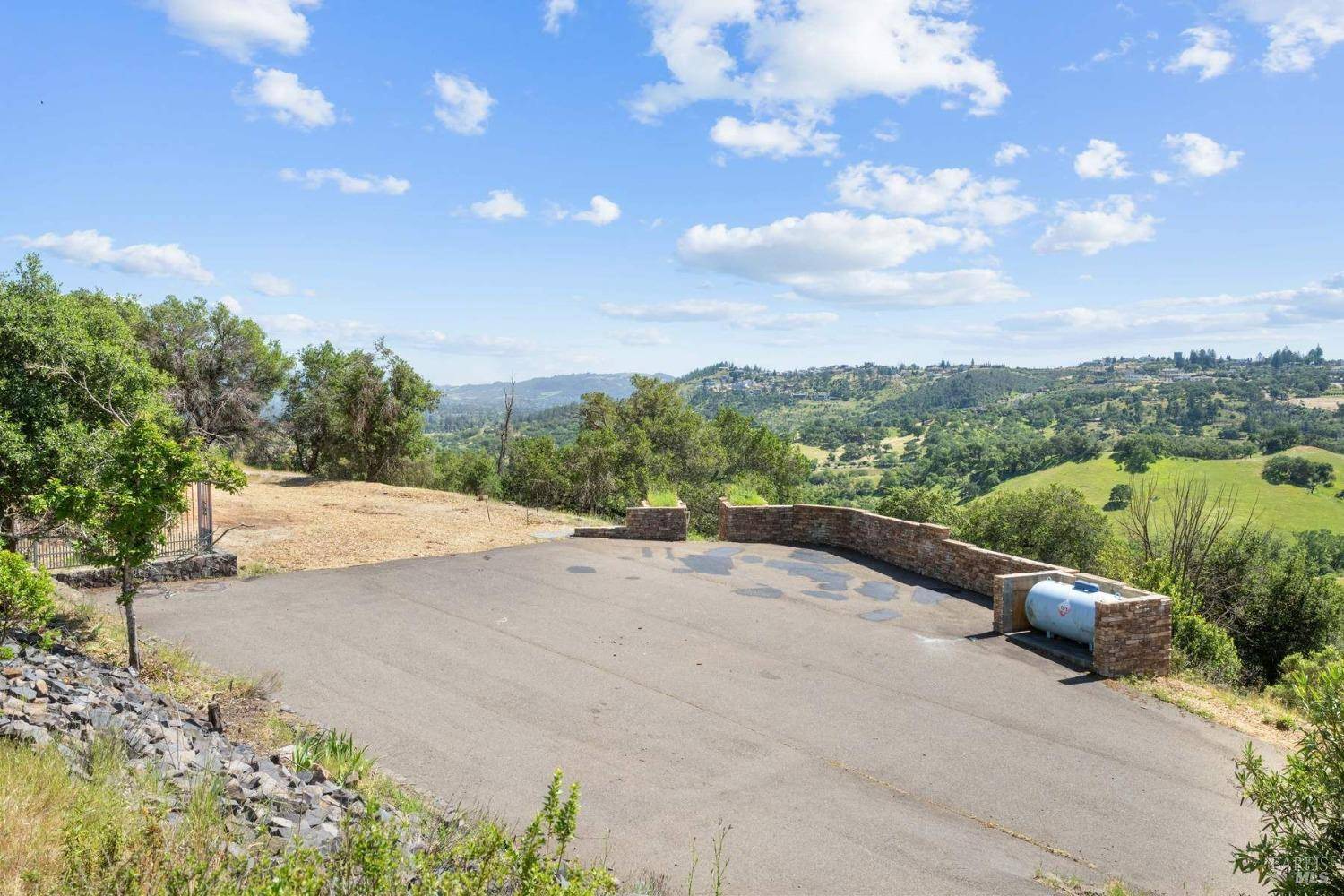 Santa Rosa, CA 95404,4680 N Wallace RD