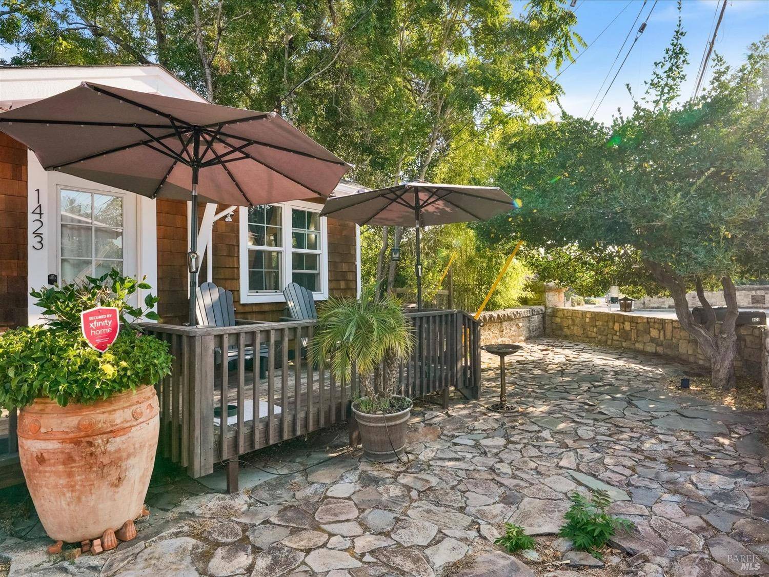 Napa, CA 94559,1423 Seminary ST
