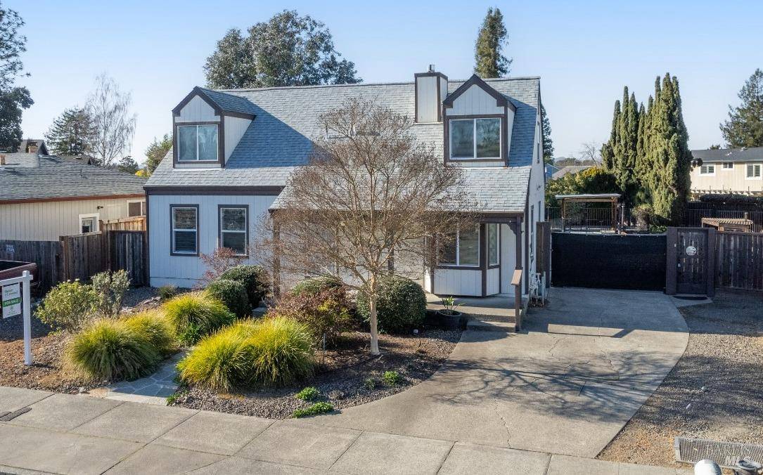 Santa Rosa, CA 95401,1133 Piner Creek DR