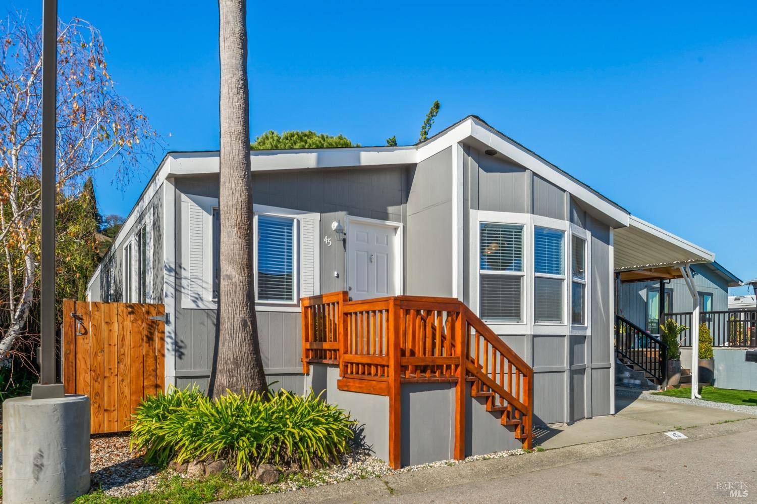 San Rafael, CA 94903,45 Yosemite RD