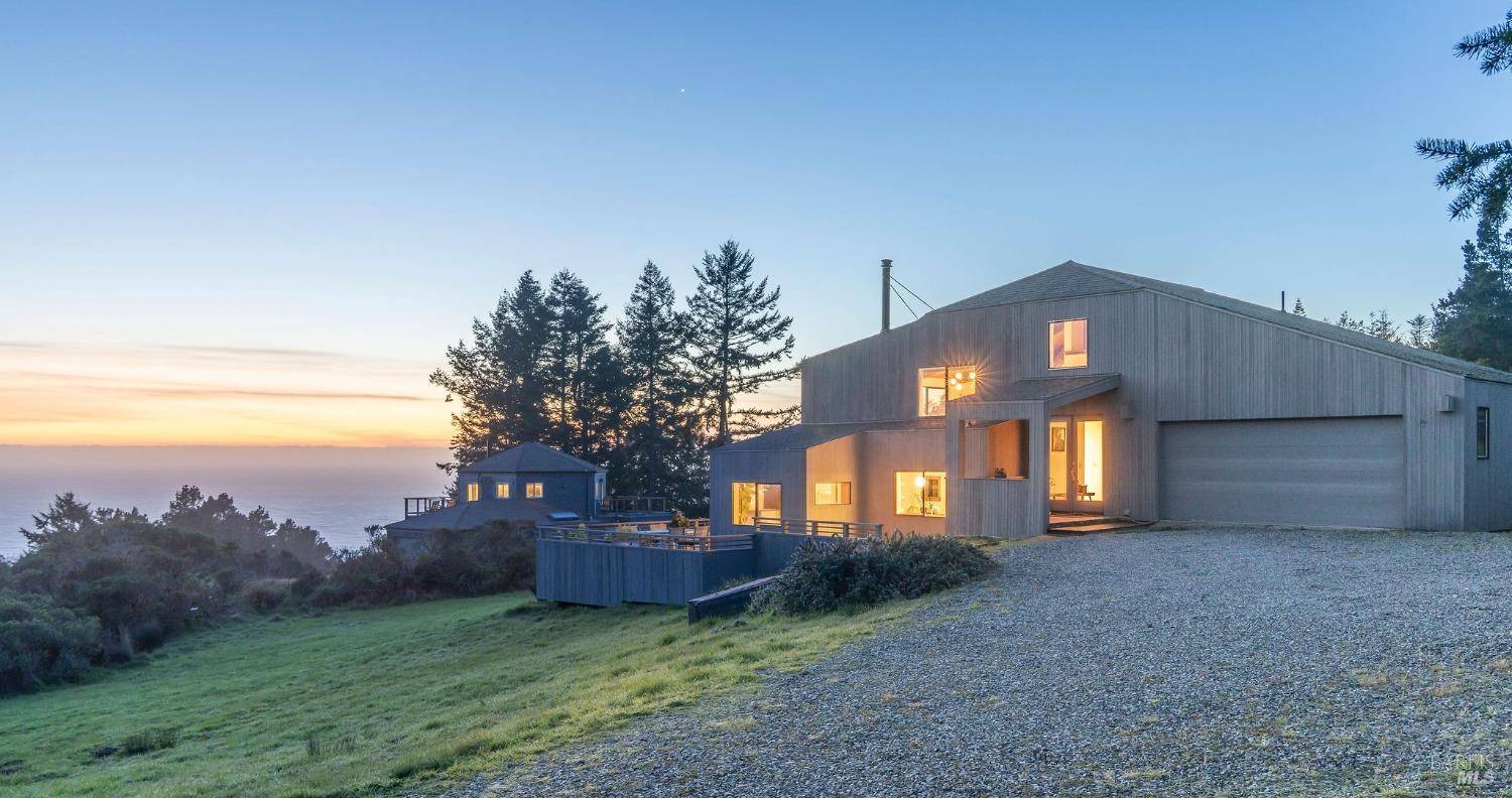 The Sea Ranch, CA 95497,365 Conifer Close