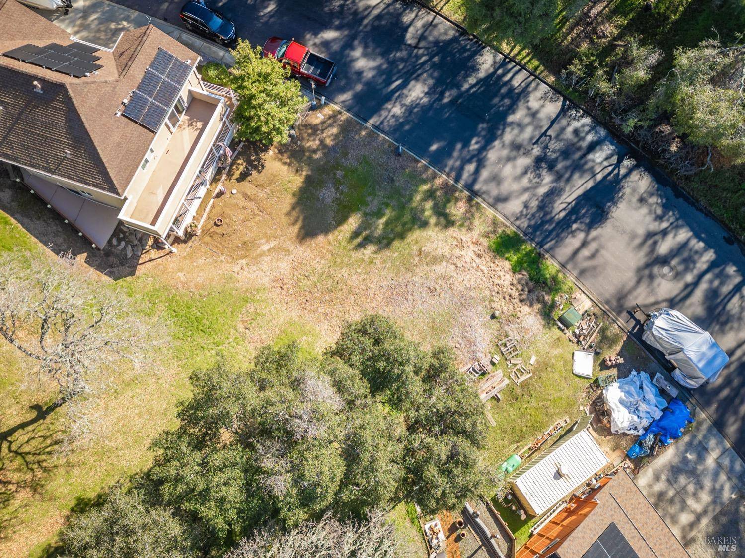 Napa, CA 94558,1016 Overland DR