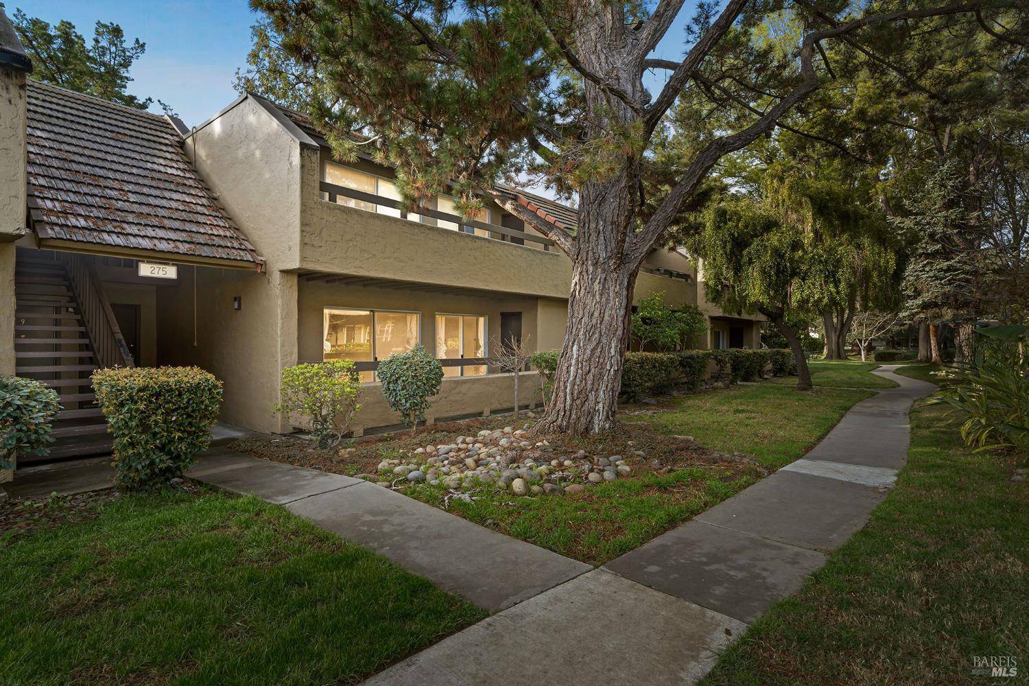 San Jose, CA 95123,275 Tradewinds DR 11