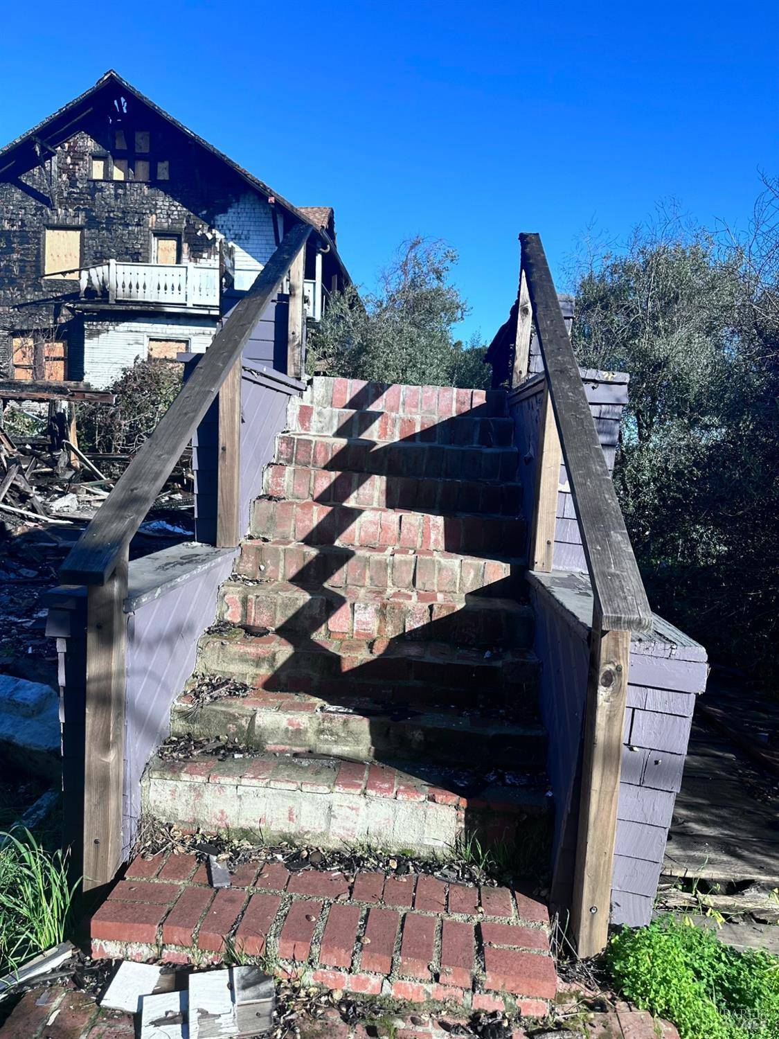 Vallejo, CA 94590,717 Alameda ST