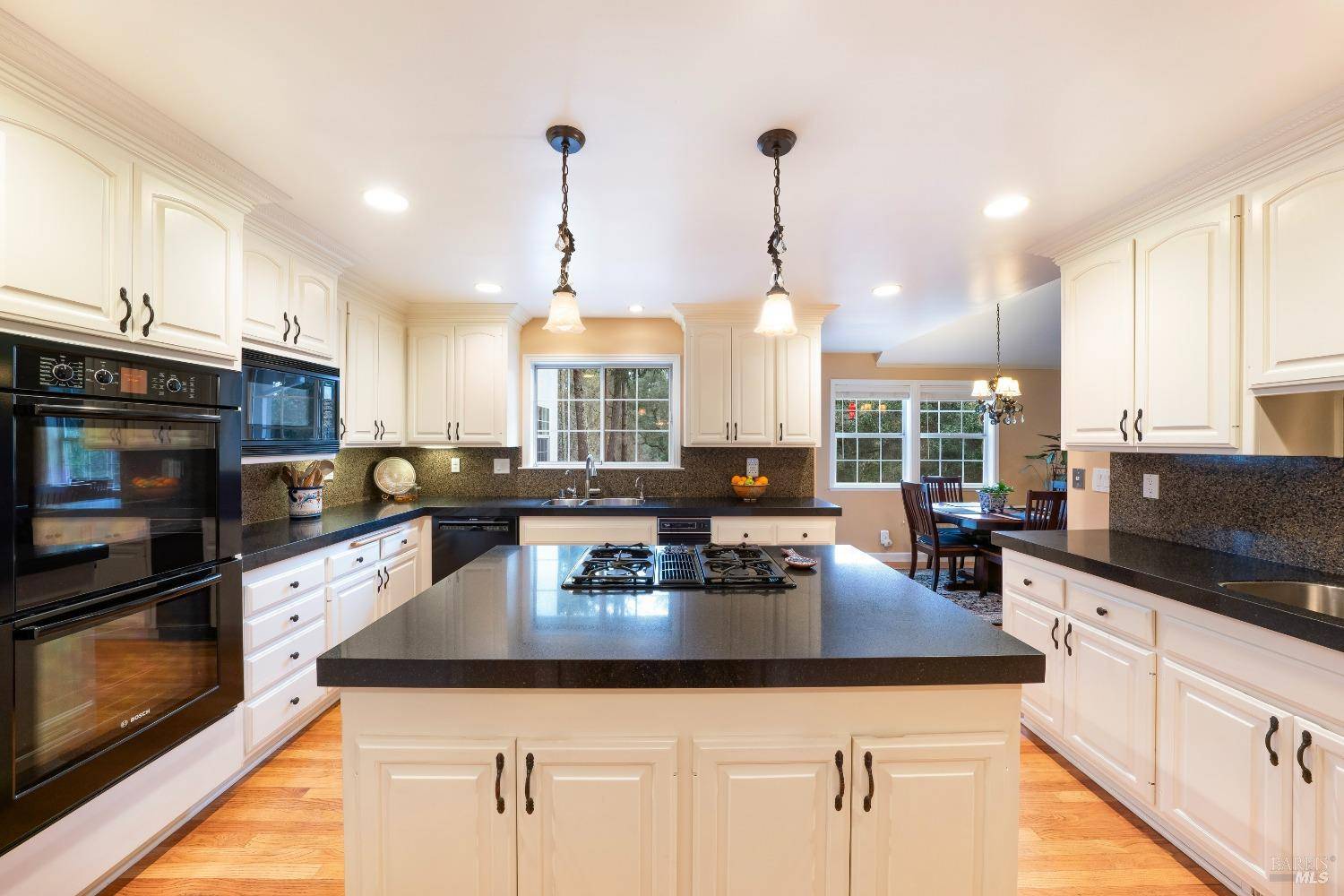 Santa Rosa, CA 95404,5795 Trailwood DR