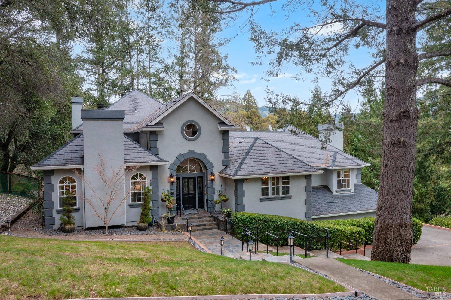 Santa Rosa, CA 95404,5795 Trailwood DR