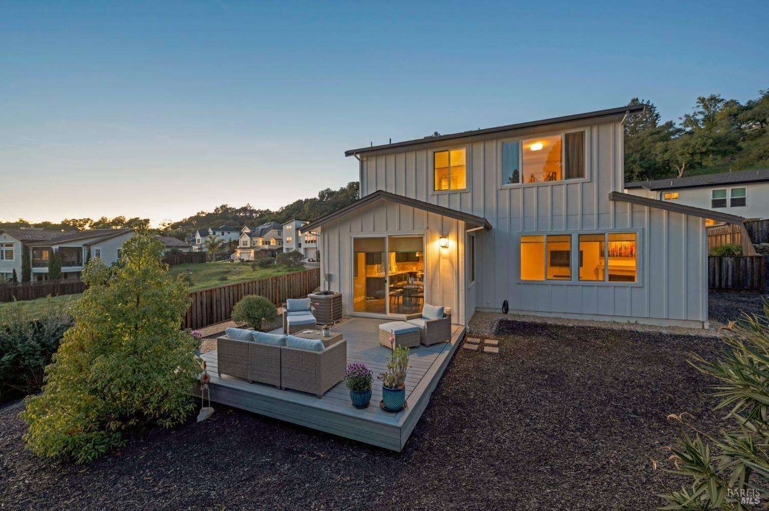 Santa Rosa, CA 95404,2228 Chateau CT